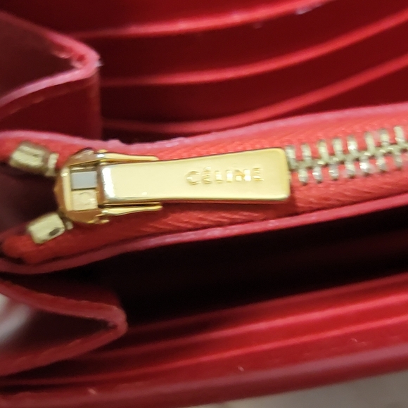 Celine vintage red foldover wallet - Picture 10 of 13